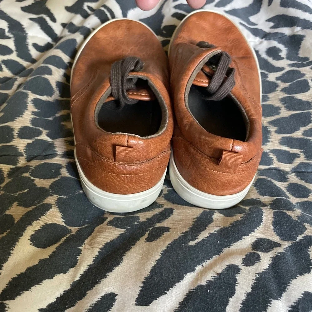 Old Navy step into